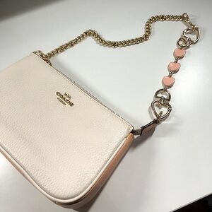 Coach Nolita 19 in Signature Pink